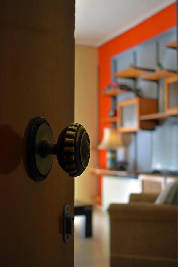 Olive - Happyhostgr - Downtown Apartment Volos Bagian luar foto