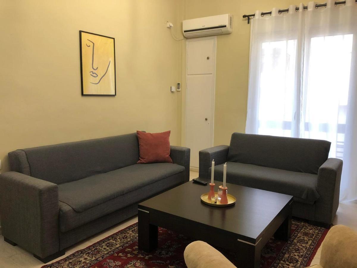 Olive - Happyhostgr - Downtown Apartment Volos Bagian luar foto